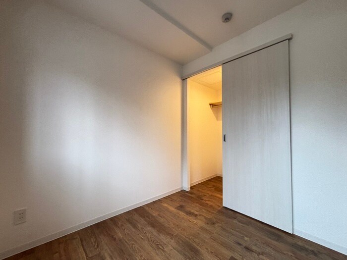 物件内観写真11　(居室)