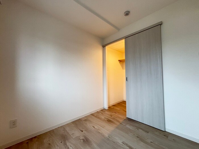 物件内観写真11　(居室)