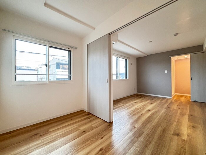 物件内観写真11　(居室)