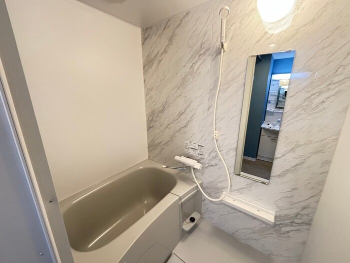 物件内観写真13　(バス／シャワールーム等)