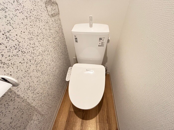 物件内観写真14　(トイレ)