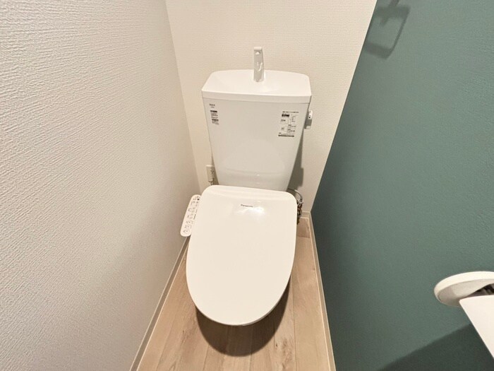 物件内観写真14　(トイレ)