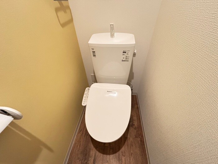 物件内観写真14　(トイレ)