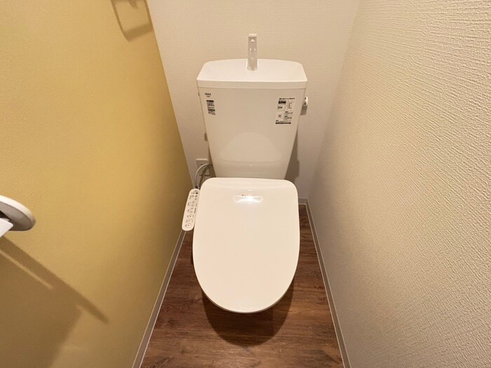 物件内観写真14　(トイレ)