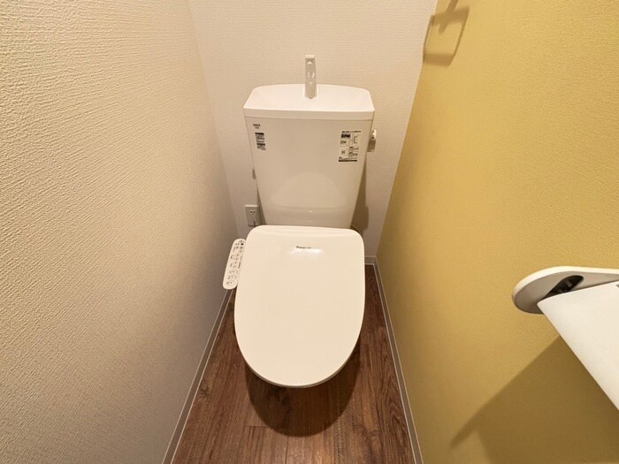 物件内観写真14　(トイレ)