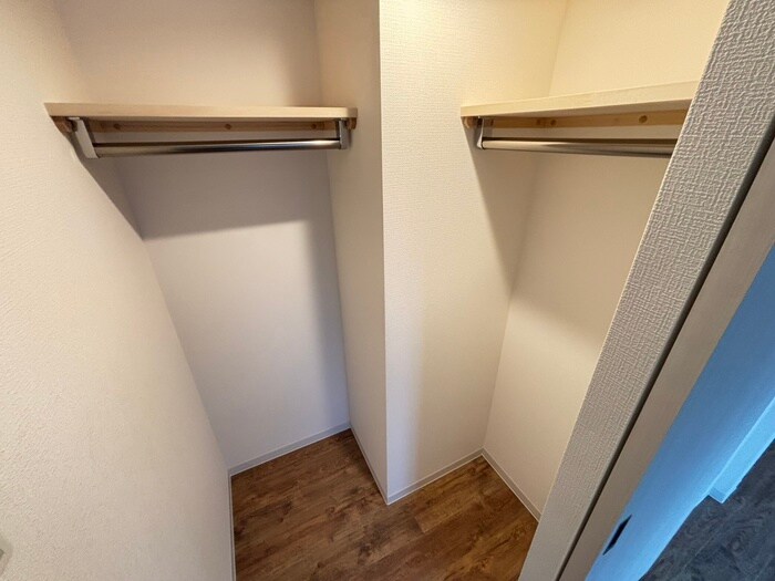物件内観写真16　(収納)
