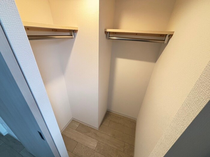 物件内観写真16　(収納)