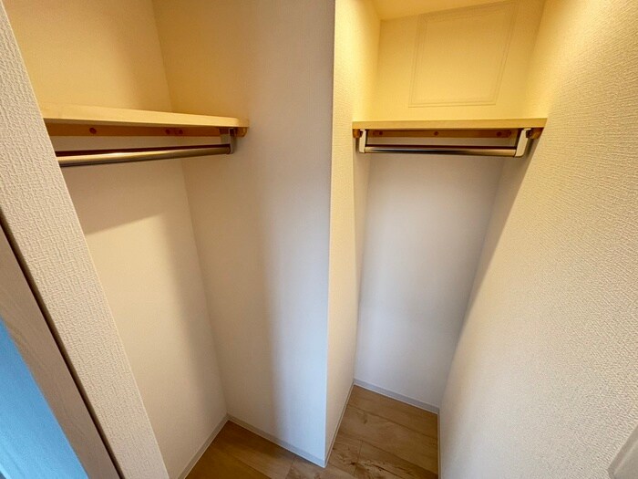 物件内観写真16　(収納)