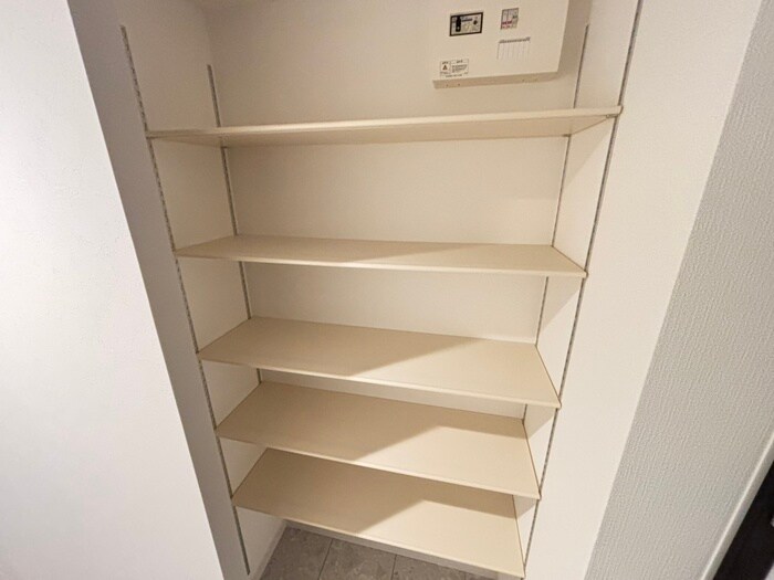 物件内観写真18　(靴箱)