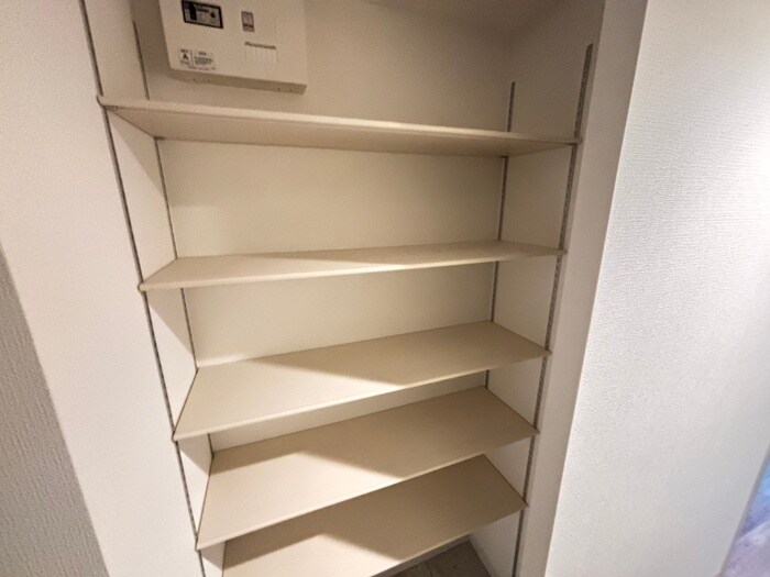 物件内観写真18　(靴箱)