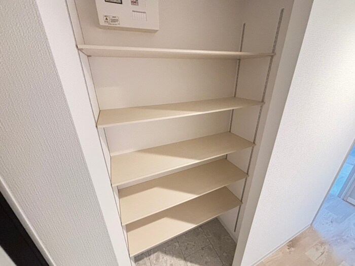物件内観写真18　(靴箱)