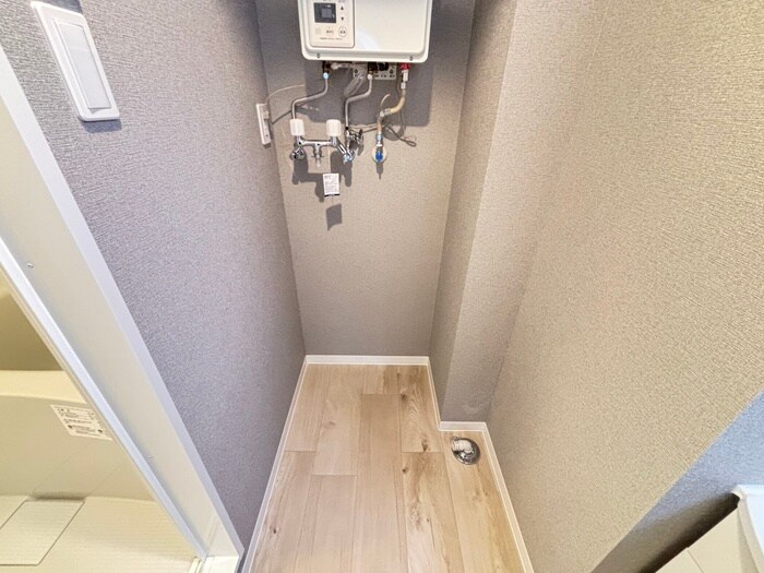 物件内観写真19　(洗濯機置場)