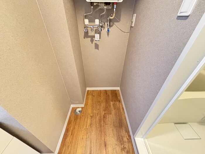 物件内観写真19　(洗濯機置場)