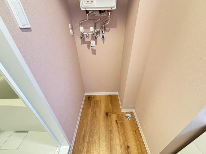 物件内観写真19　(洗濯機置場)