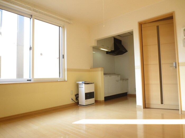 物件内観写真6　(居室)