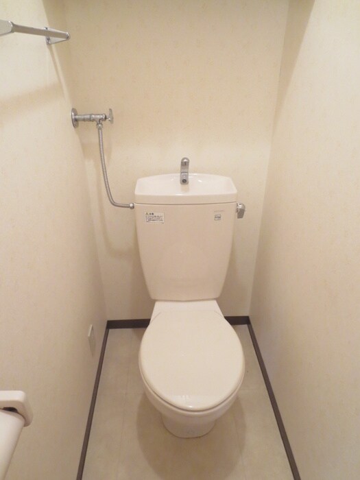 物件内観写真11　(トイレ)