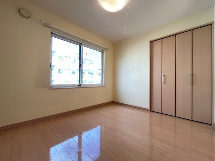 物件内観写真18　(居室)