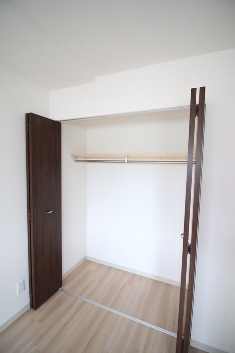 物件内観写真11　(収納)