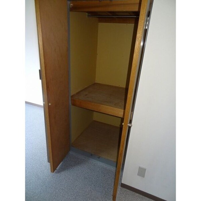 物件内観写真7　(収納)