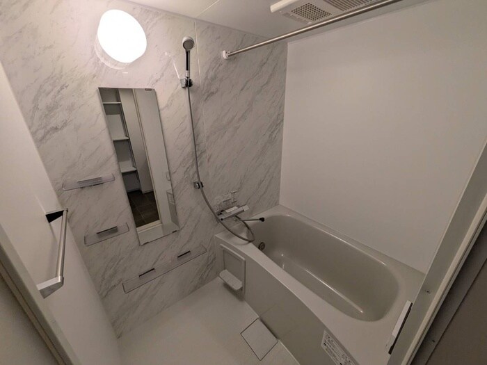 物件内観写真12　(バス／シャワールーム等)