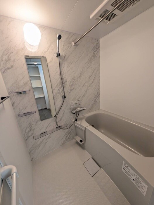 物件内観写真13　(バス／シャワールーム等)