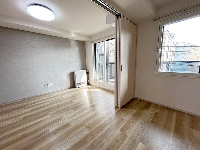 物件内観写真15　(居室)