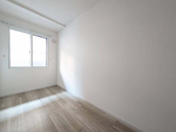 物件内観写真17　(居室)