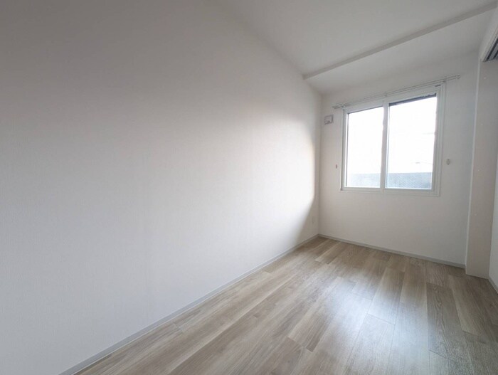 物件内観写真17　(居室)