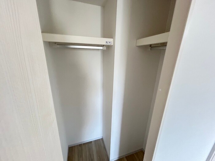 物件内観写真17　(収納)