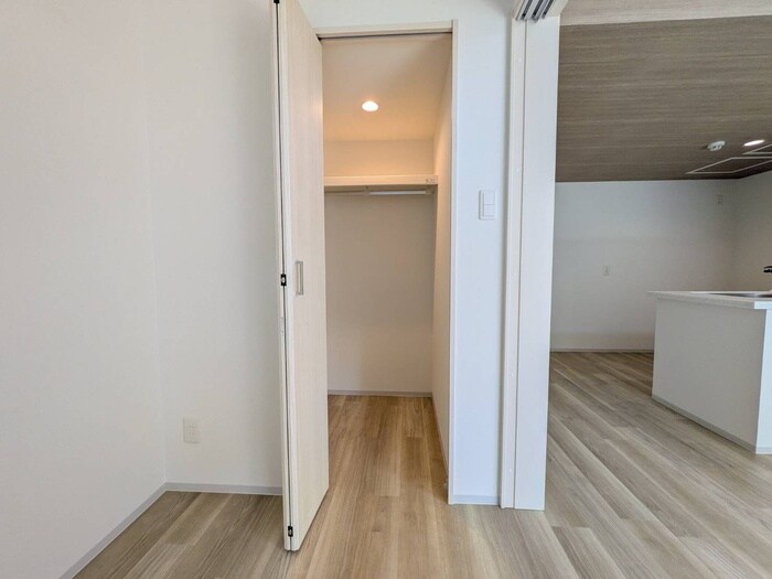 物件内観写真21　(収納)