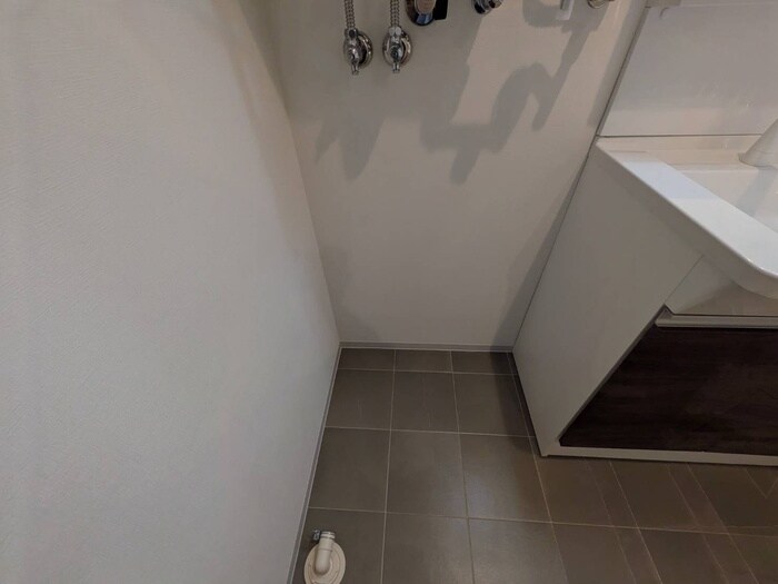 物件内観写真22　(洗濯機置場)