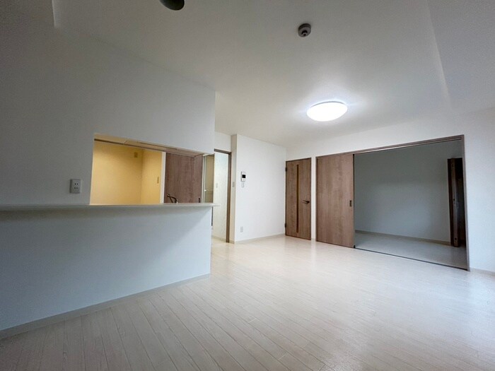 物件内観写真9　(居室)