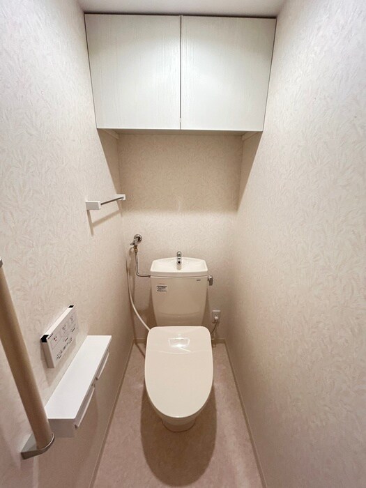 物件内観写真13　(トイレ)