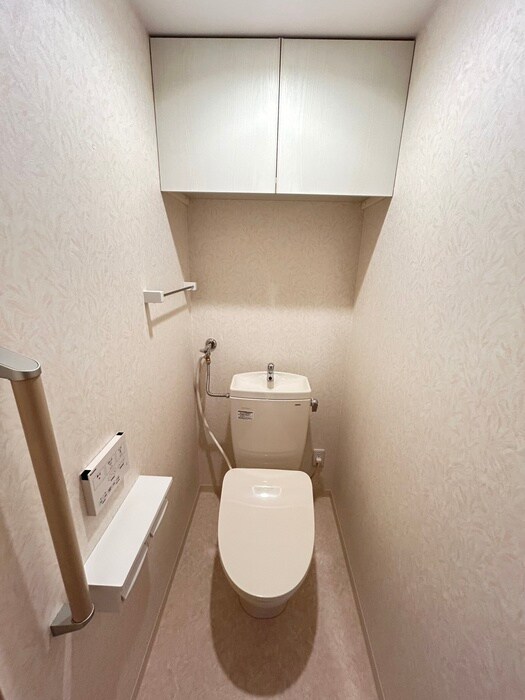 物件内観写真13　(トイレ)