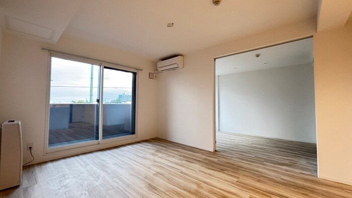 物件内観写真4　(居室)