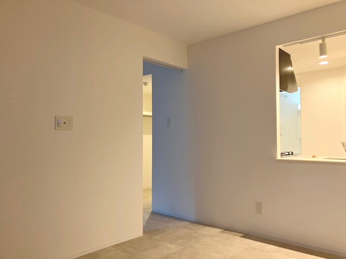 物件内観写真5　(居室)