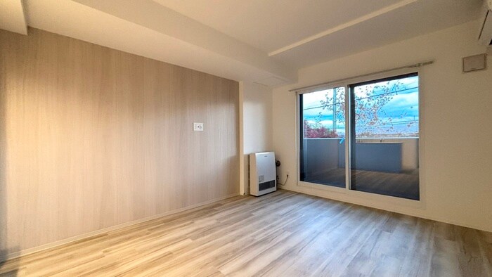 物件内観写真5　(居室)