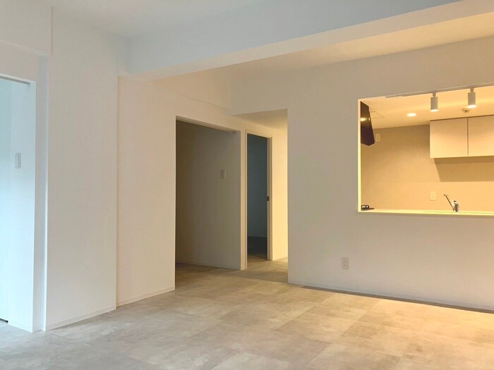 物件内観写真5　(居室)