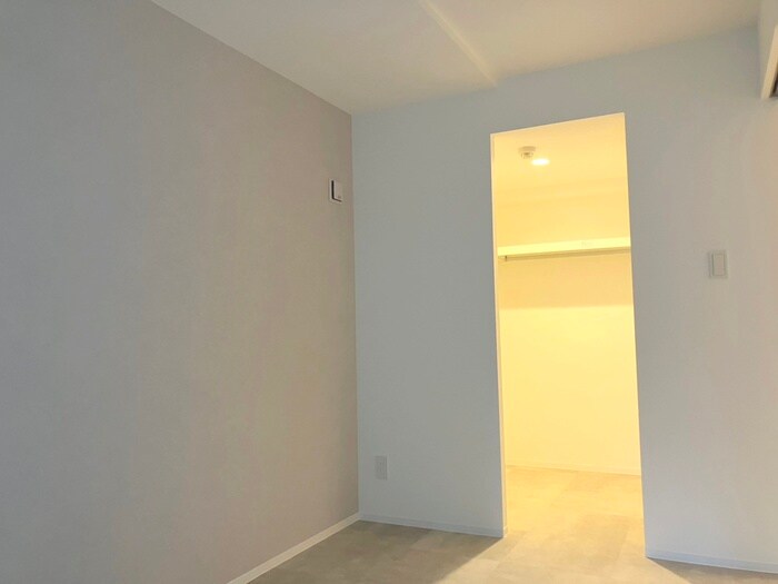 物件内観写真11　(居室)