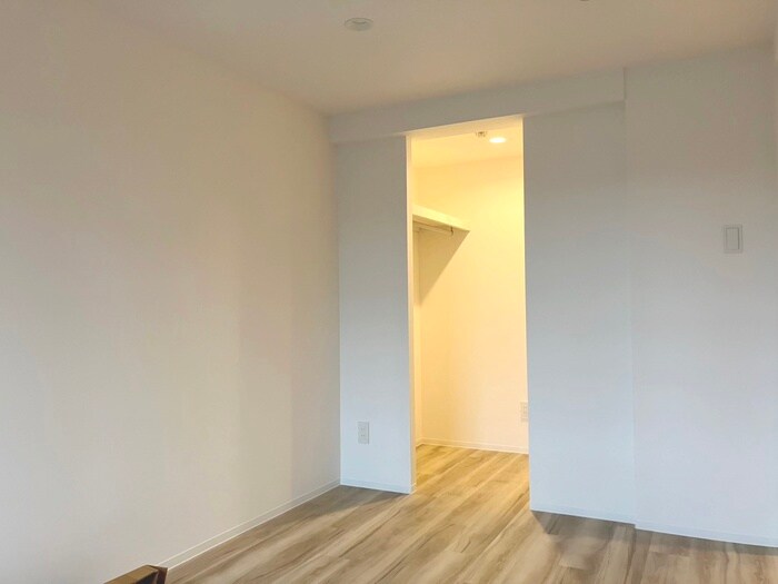 物件内観写真11　(居室)