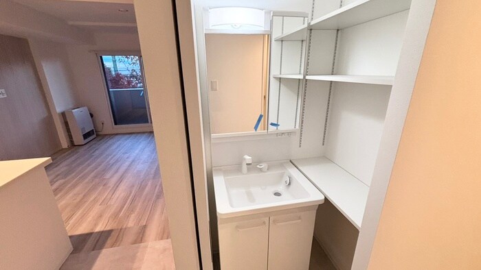 物件内観写真12　(洗面)