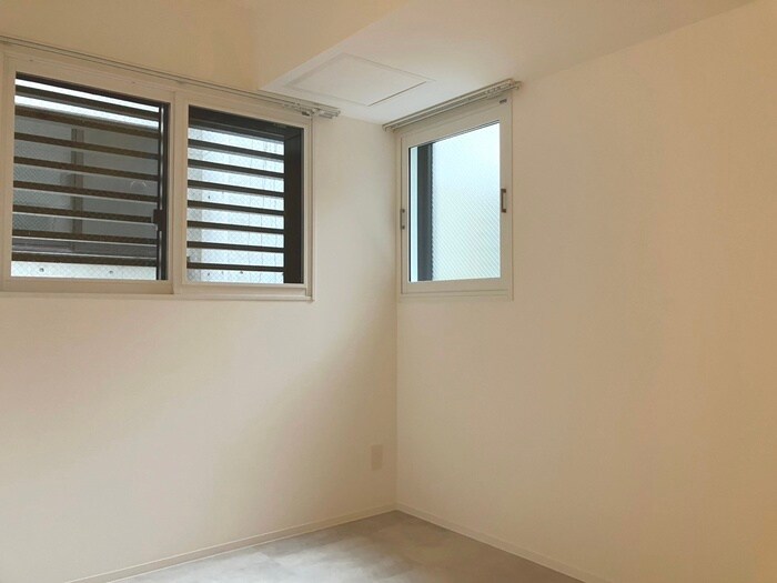 物件内観写真12　(居室)