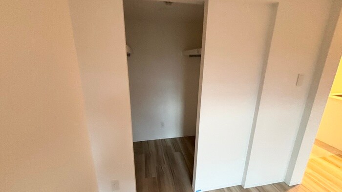 物件内観写真13　(収納)