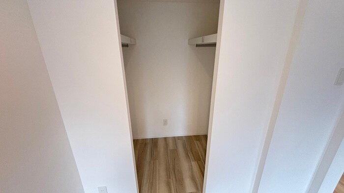 物件内観写真13　(収納)