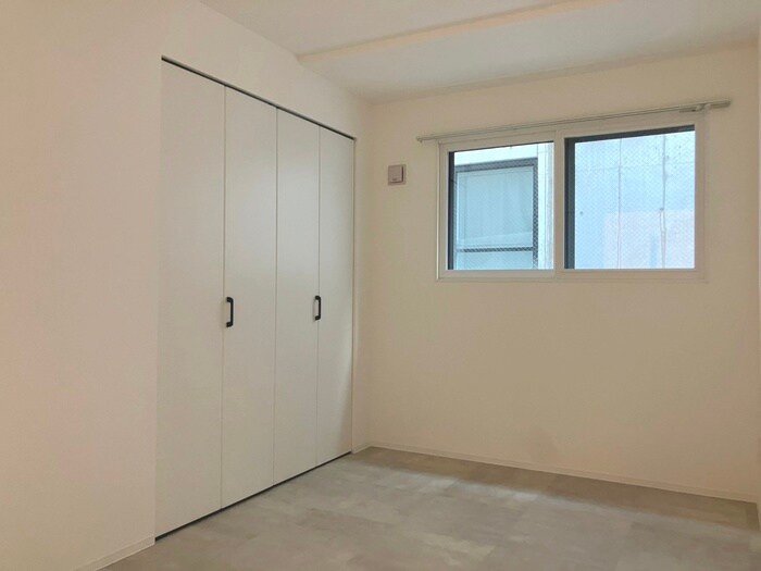 物件内観写真14　(居室)