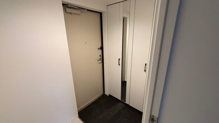 物件内観写真14　(玄関)
