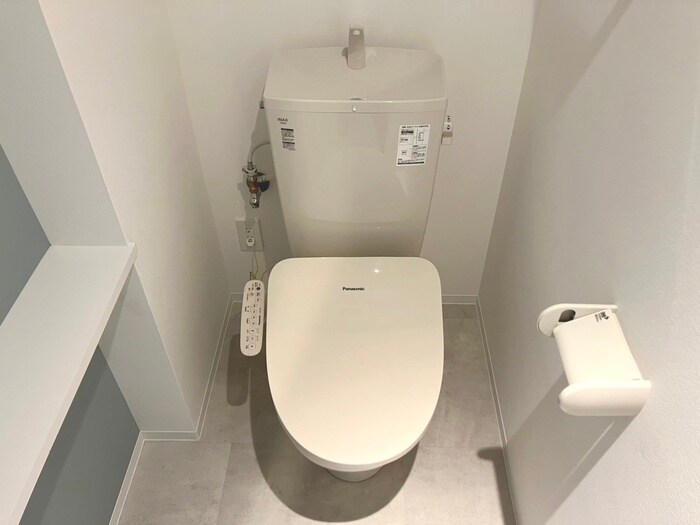 物件内観写真15　(トイレ)