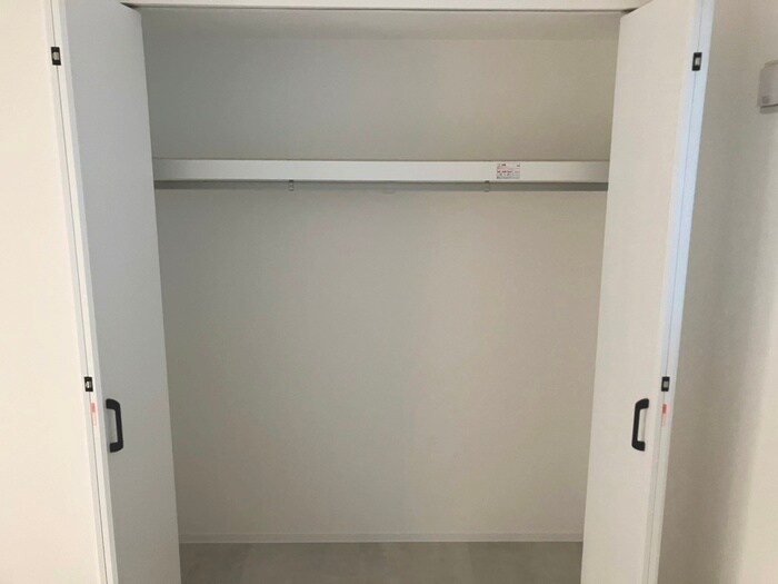 物件内観写真15　(収納)