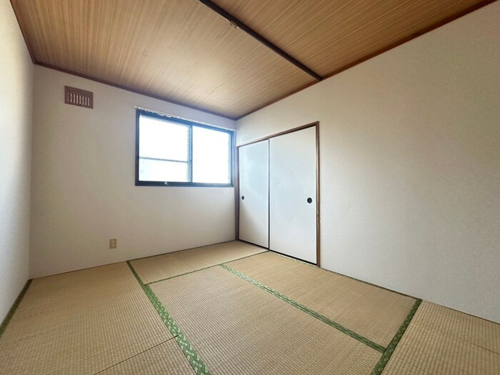 物件内観写真15　(居室)