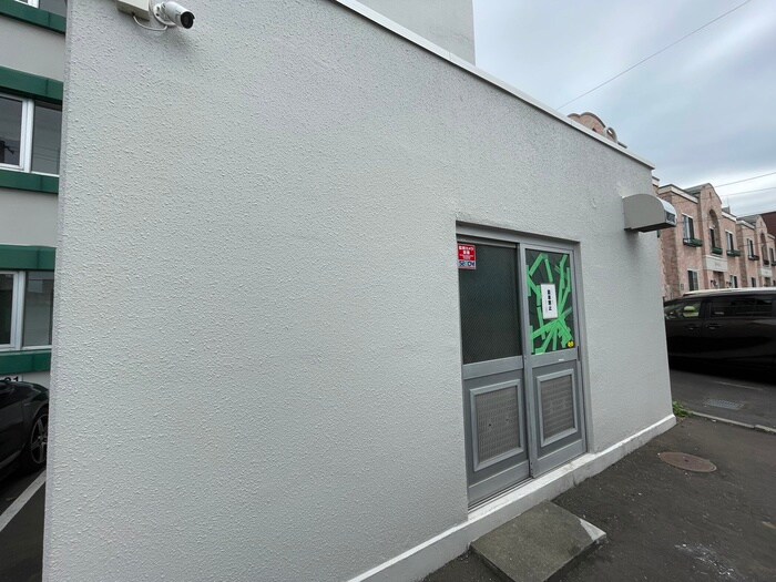 物件外観写真4　(建物設備)